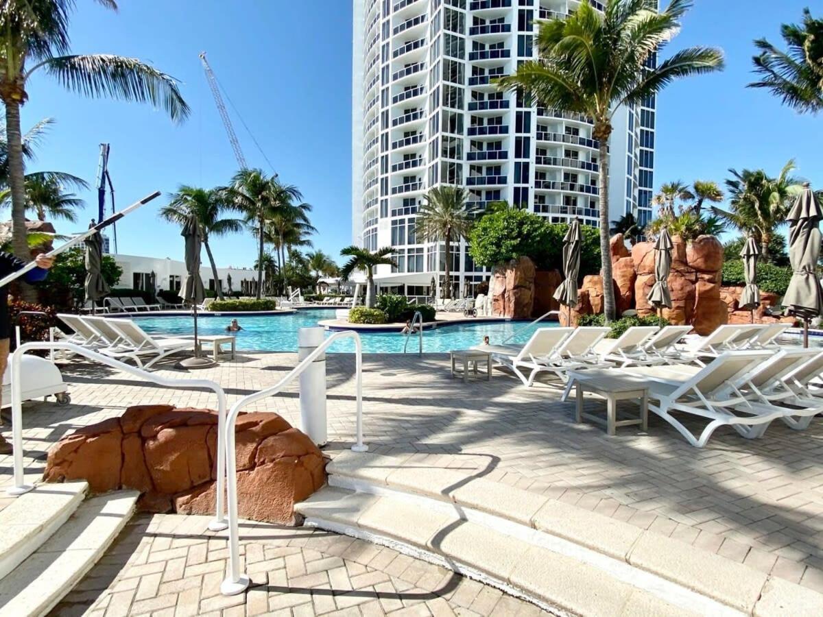 15Th Floor Luxury Suite At Trump Int Resort Sunny Isles Beach Eksteriør billede
