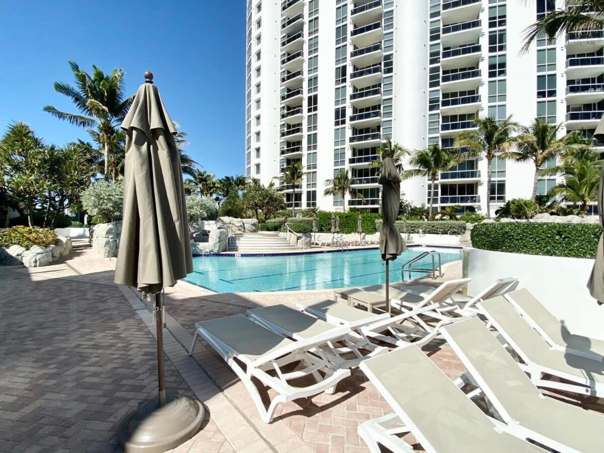 15Th Floor Luxury Suite At Trump Int Resort Sunny Isles Beach Eksteriør billede